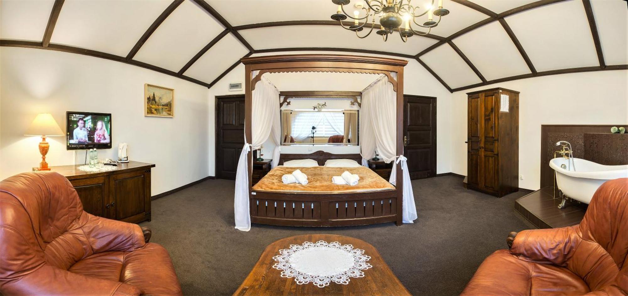 Switezianka Hotel Rymanow-Zdroj Ngoại thất bức ảnh